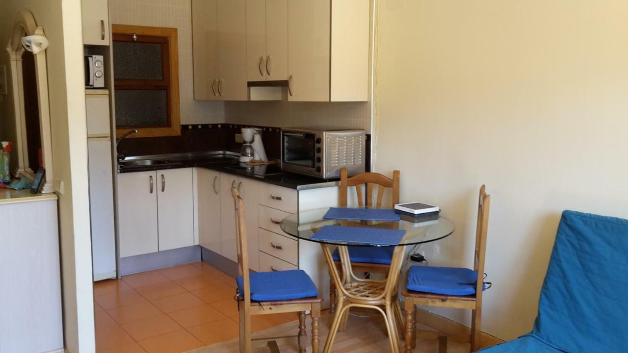 Bravo 24 Apartment Фуeнхирола Екстериор снимка